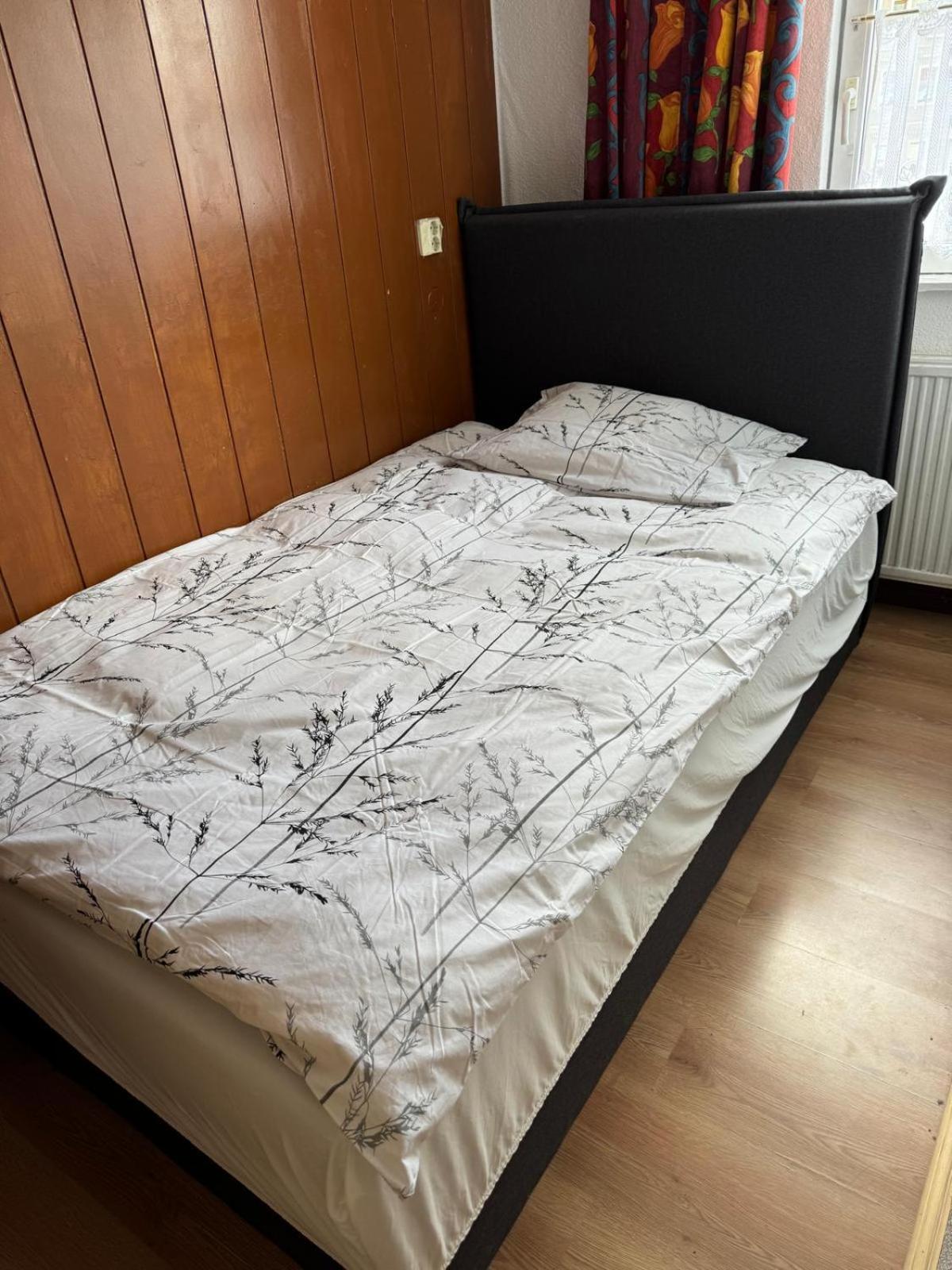 Ferienwohnung In Stadtroda Экстерьер фото